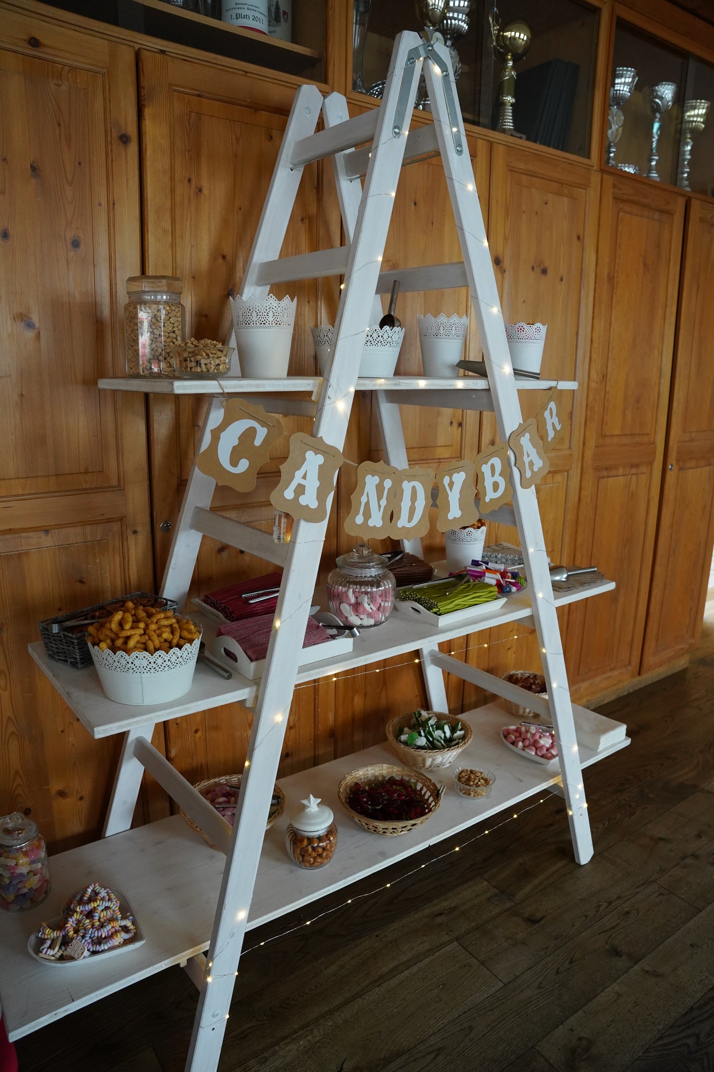 Candy Bar ca. 180 cm hoch | 170 cm breit